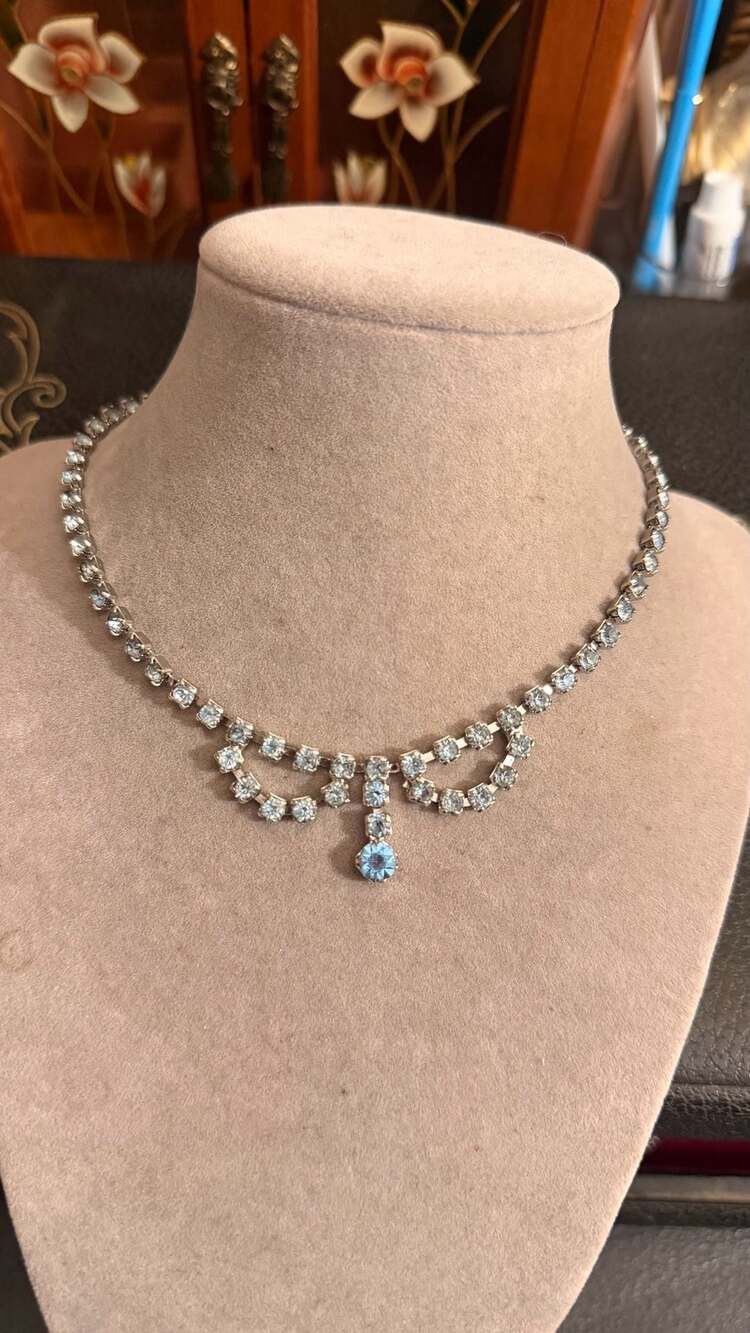 Vintage Rhinestone Choker